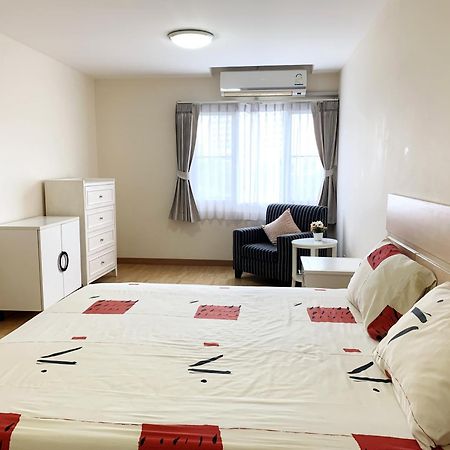 Charming Resident At Ekkamai From Studio Unit Up To 2 Bedroom Apartment 방콕 외부 사진