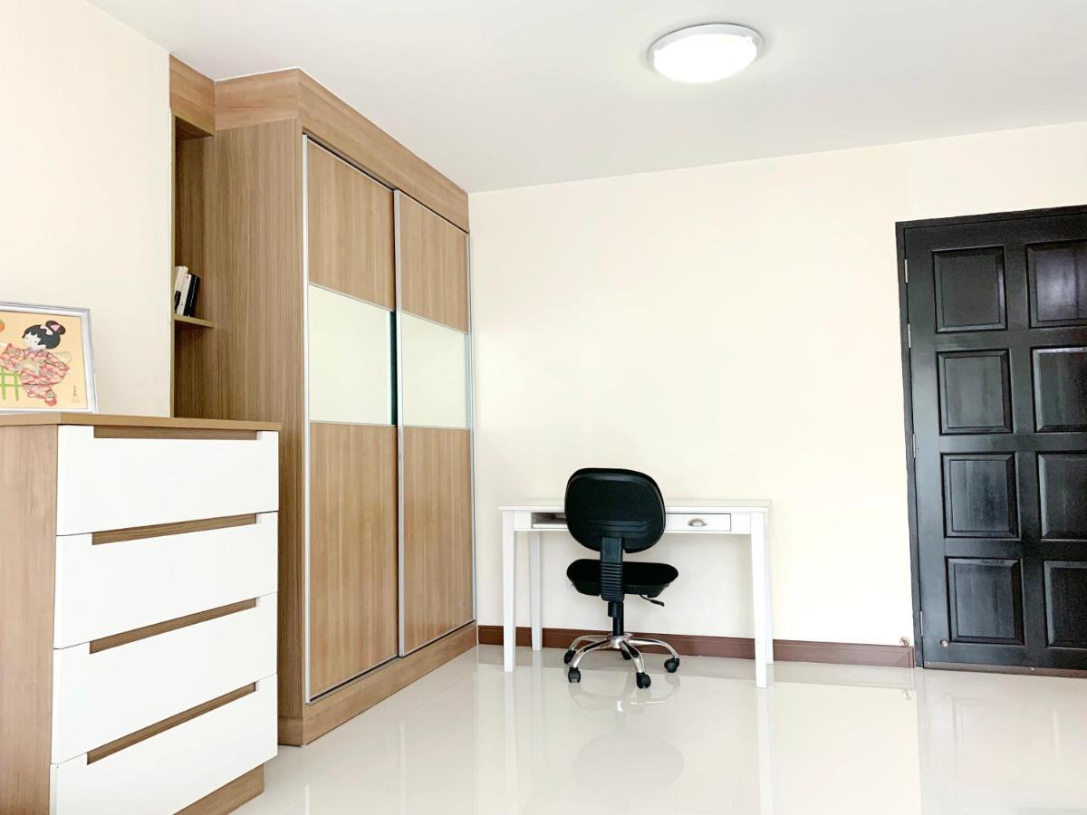 Charming Resident At Ekkamai From Studio Unit Up To 2 Bedroom Apartment 방콕 외부 사진