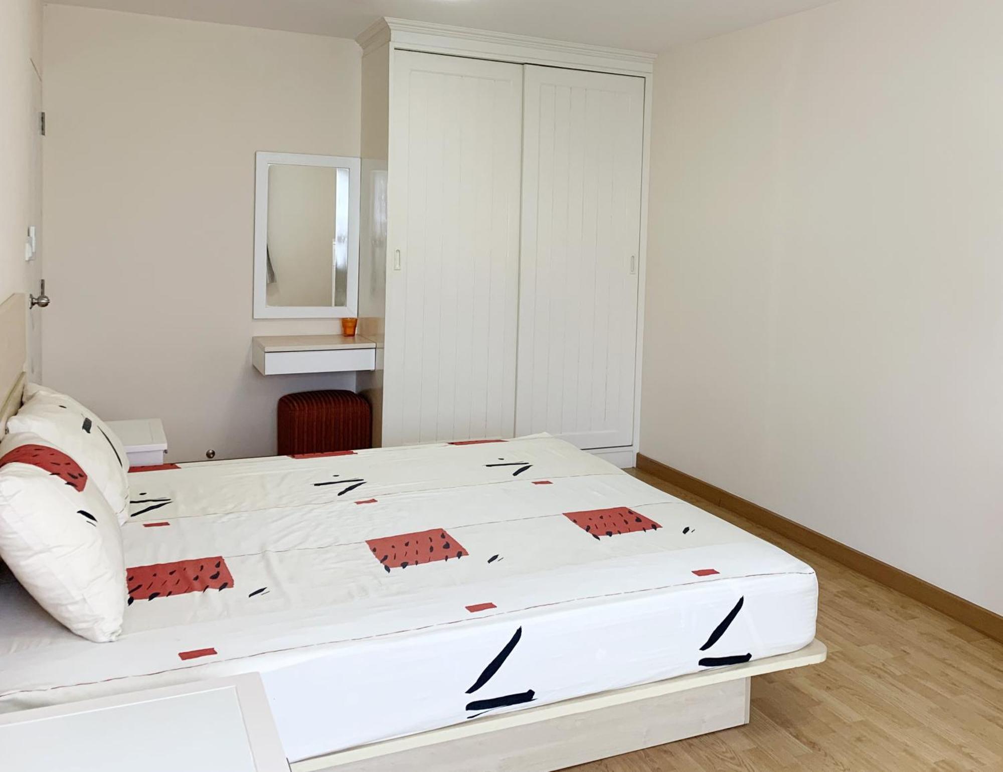 Charming Resident At Ekkamai From Studio Unit Up To 2 Bedroom Apartment 방콕 외부 사진